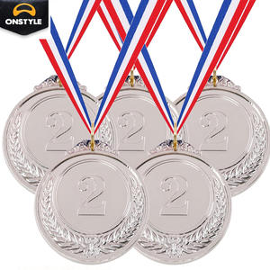 Médaille en laiton découpée par CNC, haute précision, récompense sportive personnalisée, taille personnalisée, écologique - Product Image 1