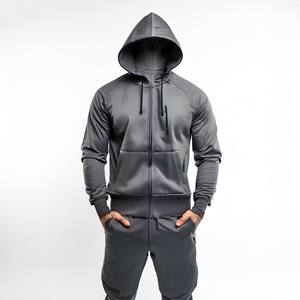 Ensemble survêtement et jogging technique 2 en 1 pour homme, coupe-vent, léger, avec logo personnalisé en gros - Product Image 4
