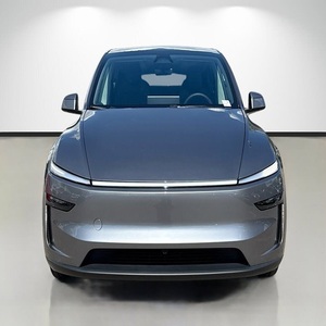 Un excellent modèle d'occasion Tesla Model Y Long Range AWD 2026 avec moteur électrique et boîte à double embrayage à 1 vitesse - Product Image 1