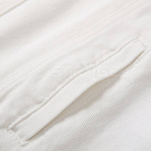 Chaqueta de Invierno Ligera y Ecológica de Lona Vaquera con Logotipo Frontal, Interior Suave y Fácil Movimiento - Product Image 6