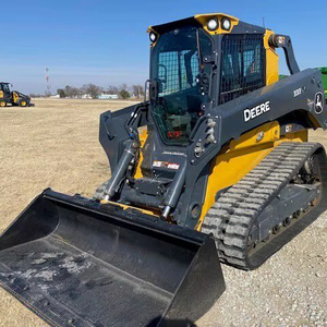 รถตักล้อยาง John Deere 333P แบบ Skid Steer Loader ประสิทธิภาพสูง มีสินค้าพร้อมส่ง ซื้อรถตักล้อยาง John Deere Skid Steer Loader ได้เลย - Product Image 1