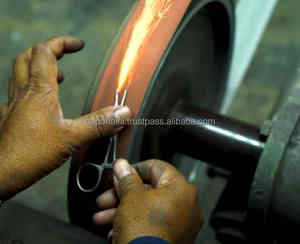 ชุดเครื่องมือถอนฟันแบบมืออาชีพ ยี่ห้อ Debonairii ระดับ Class II สำหรับการผ่าตัดทางทันตกรรม ได้รับการรับรองมาตรฐาน CE ด้ามจับออกแบบตามหลักสรีรศาสตร์ - Product Image 5