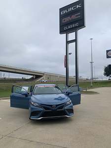 Toyota Camry XSE Usado del 2024 - Product Image 6