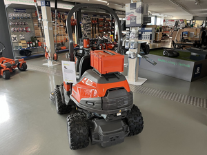 Compre al por Mayor la Podadora Husqvarna Rider P 524XR EFI, Herramientas de Jardín - Product Image 4