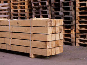 Poutres en bois de chêne et de sapèle de haute qualité pour la construction et les meubles Poutres de coffrage durables - Product Image 3