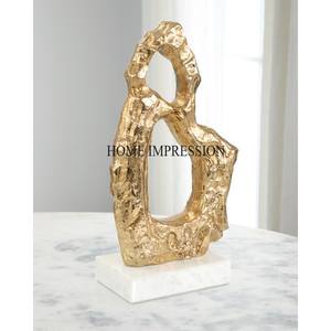 Sculpture en aluminium moulé de qualité exclusive en aluminium coulé de haute qualité plaqué or de haute qualité à un prix impressionnant - Product Image 2