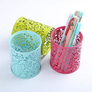 Porte-stylos et crayons en métal émaillé fait main, design contemporain léger, fonction vase de table, pour la décoration de bureau - Product Image 1