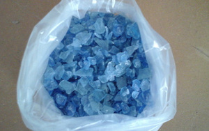 Botellas de agua de plástico PC (POLICARBONATO) Balas de color azul claro o chatarra molida/residuos para reciclaje. - Product Image 6