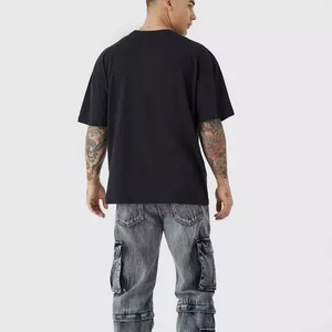 Impression personnalisée de haute qualité T-shirt Hip Hop surdimensionné à épaules tombantes Jersey de qualité Coton Vêtements de rue lourds - Product Image 6