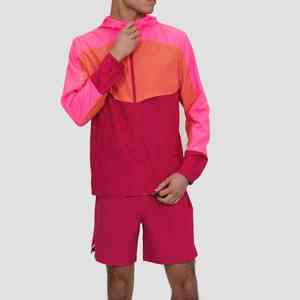 La ropa de calle ligera más exigente Conjunto de pantalones cortos cortavientos de nailon Conjunto de cortavientos hecho de poliéster - Product Image 3