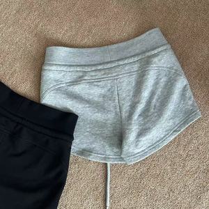 Shorts décontractés sportifs à taille élastique, respirants, en polyester lavé, nouveau design, amincissants - Product Image 3