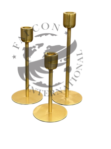 Lujoso candelabro de latón de estilo antiguo para acentos únicos en el hogar y decoraciones para eventos con valor artístico atemporal - Product Image 3