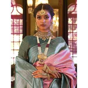 Hermoso Sari de Seda Kanjivaram Tejido con Hilo Rosa para Recepciones de Boda - Product Image 2