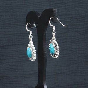 Boucles d'oreilles en argent sterling 925 avec pierre turquoise éblouissante placage d'argent à la mode pour mariages ou cadeaux - Product Image 2