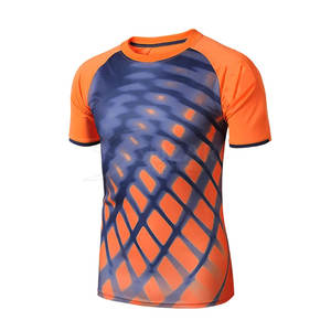 Camiseta de Fútbol Ligera Hecha en Pakistán con Tela de Secado Rápido y Sensación Suave - Product Image 4