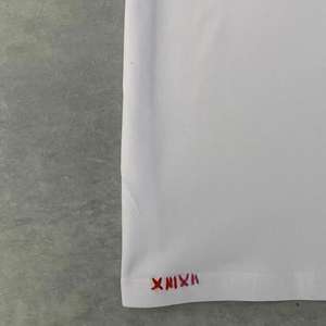 Camiseta de algodón suave de manga larga al por mayor, ropa de calle de moda con logotipo personalizado de gran tamaño, ropa informal cómoda de alta calidad - Product Image 3