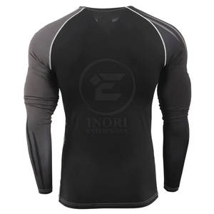 เสื้อแรชเม็นแขนยาวผ้าสแปนเด็กซ์/ โพลีเอสเตอร์220ก. พิมพ์โลโก้ตามสั่งมีสไตล์ - Product Image 2