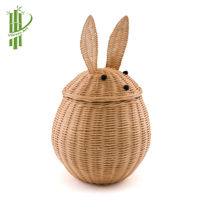 Panier de rangement en rotin fait main en forme de lapin, organiseur en osier, bac à jouets sur pied pour la décoration du salon - Product Image 1