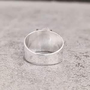 Anillo de Plata de Ley 925 con Cuarzo Rosa Natural, Piedra de Nacimiento de Abril, Banda Ancha, Joyería Hecha a Mano para Navidad - Product Image 6