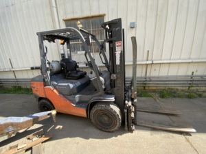 8FGU32รถยก2020สำหรับโตโยต้าเครื่องยนต์ดีเซลรถยกขับเคลื่อนสำหรับอุตสาหกรรม MFG และร้านซ่อมเครื่องจักร - Product Image 4