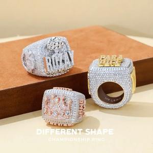 Anillo de Campeonato con Nombre de Letra, Diseño de Dos Tonos, Joyería Hip Hop, Plata 925, Diamante Moissanita VVS Baguette para Hombre - Product Image 4