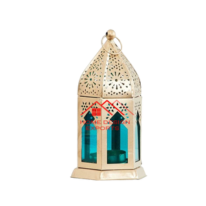 โคมไฟเทียนโลหะสําเร็จรูปสีทองดีไซน์วินเทจในราคาขายส่งสําหรับตกแต่งบ้านโรงแรมและร้านอาหาร - Product Image 6