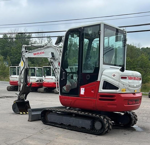 Mini-excavatrice sur chenilles Takeuchi TB260, moteur hydraulique Denison, cylindre hydraulique, 3,5 tonnes, excavatrice compacte pour la construction - Product Image 6