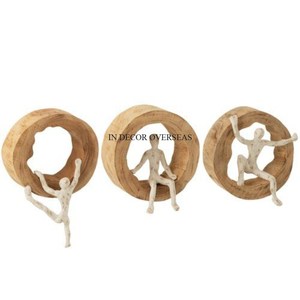 Forme ronde en bois de haute qualité avec des Sculptures décoratives murales de créateur de figure humaine enduites de poudre de couleur blanche - Product Image 1