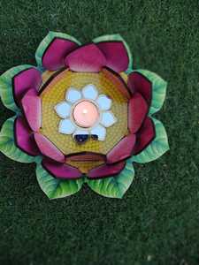 Loto de MDF pesado para decoración Base redonda con estampado de hojas verdes y pétalos rosas para Diwali Puja y montaje de decoración de entrada festiva DIY - Product Image 3