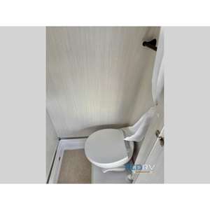 Autocaravana Pleasure-Way Plateau TW 2025, Mercedes-Benz Sprinter 3500 Diésel, 4-6 Personas, Euro 6 - Product Image 2