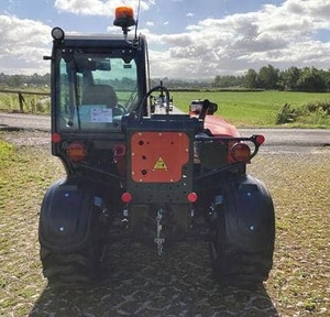 Chargeuse sur pneus compacte Kubota KTH485-2, moteur diesel, couple élevé, rayon de braquage court, équipement de construction, plus de 5 ans - Product Image 5