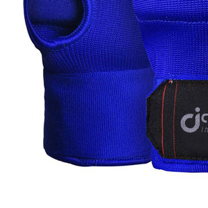 Guantes de boxeo de medio dedo profesionales personalizados con empuñaduras de mano con logotipo personalizado para entrenamiento de artes marciales - Product Image 5