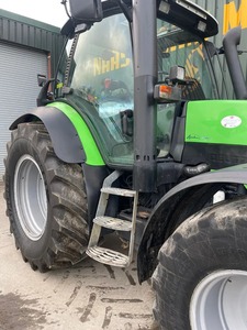 Tracteur à chenilles Deutz Fahr M600, moteur 80 CV avec boîte de vitesses et pompe - Product Image 4