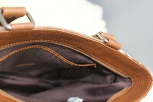 Bolso de mano grande de cuero de vaca genuino con cierre de cremallera resistente al agua portátil para Primavera Verano otoño invierno-suministro a granel - Product Image 4