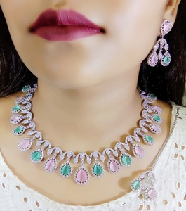 สร้อยคอแฟนซีพร้อมชุดเครื่องประดับต่างหูลดลงเครื่องประดับคอลเลกชันเครื่องประดับ2025ทำด้วยมือจำนวนมากเครื่องประดับผู้หญิงอินเดีย - Product Image 2