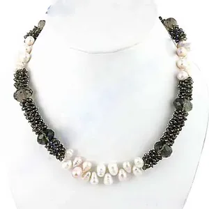 Chaîne en or tendance avec perles et diamants en rhodium pour cadeau de mariage pour femme - Nouveau modèle - Product Image 1