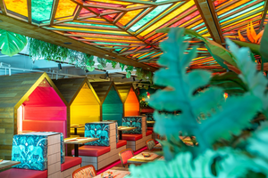 เฟอร์นิเจอร์ตกแต่งภายในสไตล์เรโทรสำหรับบาร์ร้านเหล้าแบบชนบท เหมาะสำหรับตกแต่งผับแบบดั้งเดิม ร้านไวน์ และการออกแบบพื้นที่ดื่มด่ำ - Product Image 2