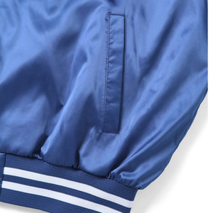 Chaqueta universitaria de satén personalizada unisex, OEM bombardero, estilo béisbol, ropa de calle, chaqueta exterior para hombres y mujeres, ajuste de alta calidad - Product Image 5