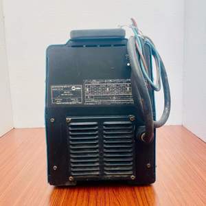 Machine à souder à l'arc Miller XMT 400 CC/CV 250A 220V 3 phases Stick/TIG Aluminium # 4 - Product Image 2