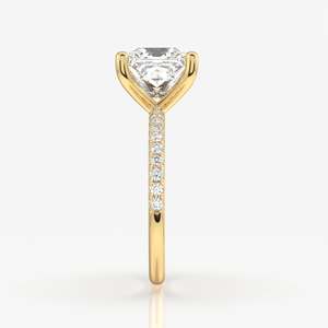 แหวนทองคำ 18K ประดับเพชรโมอิสซาไนต์ทรงปรินเซสคัท ดีไซน์หรูหรา - Product Image 4