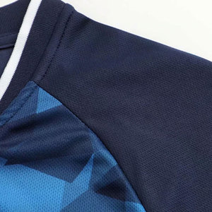 Uniforme de Fútbol Personalizado 2025 de Alta Calidad, 100% Poliéster, Ligero, de Secado Rápido, Transpirable y Ecológico para Hombre - Product Image 4