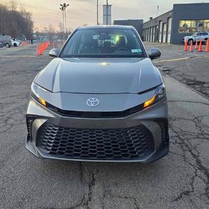 PRECIO PERFECTO PARA Toyota Camry 2025 - Product Image 1