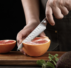 Vente en gros de commandes en vrac personnalisées, service OEM et ODM, ensemble de couteaux de cuisine en acier au carbone, ensemble de cinq pièces faites à la main avec manche en bois - Product Image 3