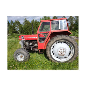 Tractor 4x4 Tipo Oruga de 15 HP con Bomba, Equipo Agrícola, Venta al por Mayor, Suministro a Granel, Precio Económico, Gran Rendimiento, 3 Años de Garantía - Product Image 1
