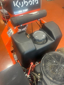 เครื่องตัดหญ้าแบบเดินตาม Kubota WHF14NC-36-2 รุ่นเชิงพาณิชย์ 14.5 แรงม้า เครื่องยนต์ Kawasaki ขนาด 36 นิ้ว ระบบไฮโดรสแตติก ขาย - Product Image 4