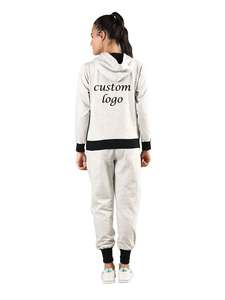 Chándal con cremallera cómodo personalizado OEM para mujer, ropa informal de entrenamiento de fuerza para correr con capucha para deportes de invierno - Product Image 4