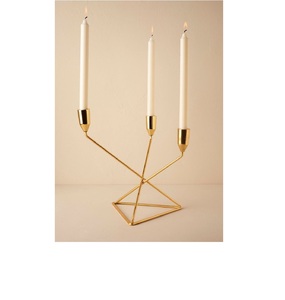 Support à bougie en laiton indien antique pour la table, la maison et les fêtes, porte-bougie en métal à bas prix - Product Image 2