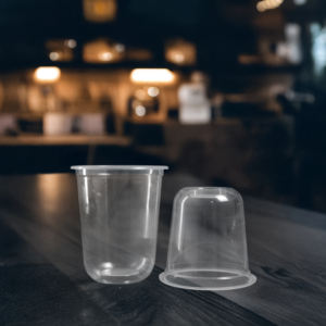 Gobelets en plastique jetables à paroi simple en PP de 95 mm du Vietnam avec couvercles transparents ronds pour boissons, jus, café - Product Image 3