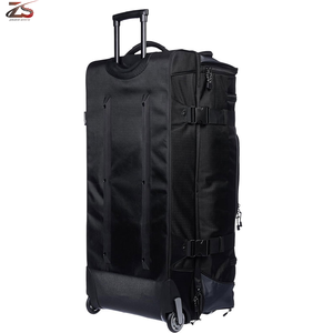 Bolsa de gimnasio con logotipo personalizado para entrenamiento para hombres y mujeres, precio al por mayor de Pakistán - Product Image 4