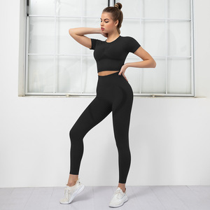 Sujetador deportivo y leggings de 5 piezas al por mayor, conjuntos de fitness sin costuras, ropa deportiva personalizada, conjunto de legging acanalado para mujer - Product Image 2